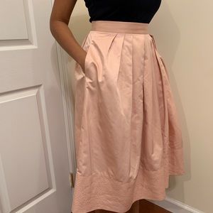 Coral Banana Republic Skirt | Size: 4